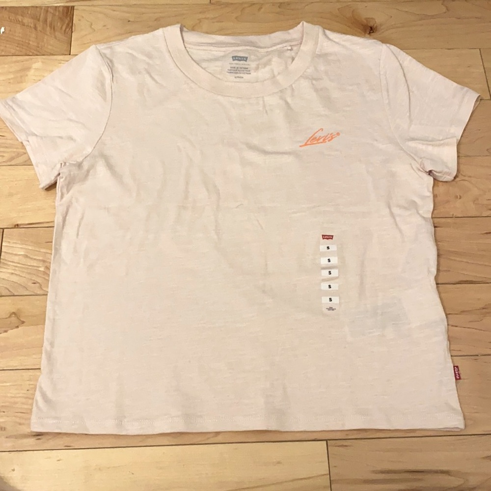 Levi shirt